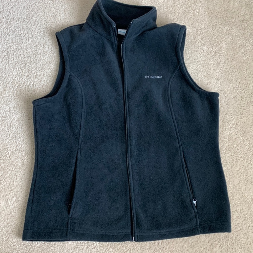 Columbia fleece vest